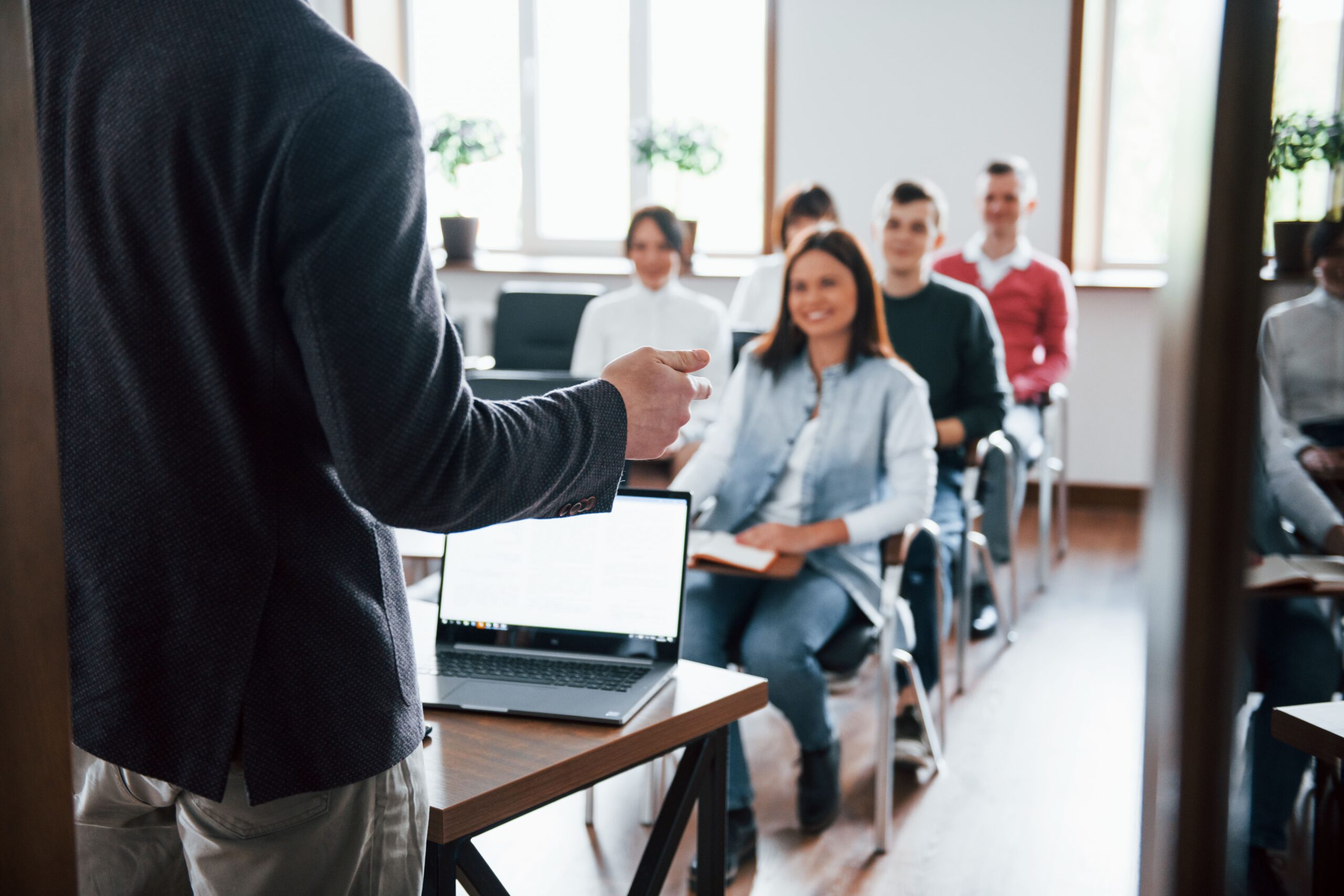 Salón de clase-seguros Atalaya educación